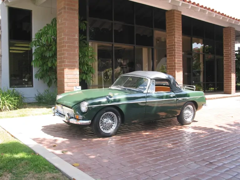 1966 MG MGB Roadster - Image 2 of 2