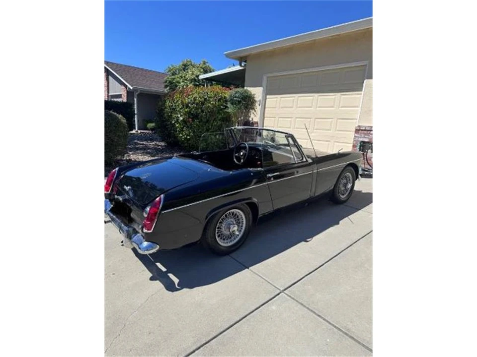 1966 MG MGB Roadster - Image 2 of 25
