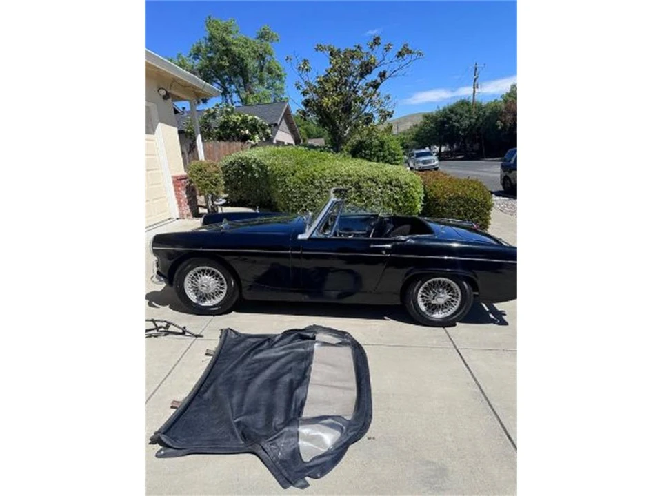 1966 MG MGB Roadster - Image 24 of 25