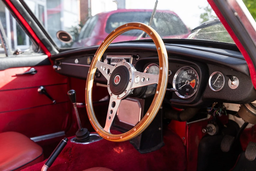 1966 MG MGB GT - Image 29 of 30