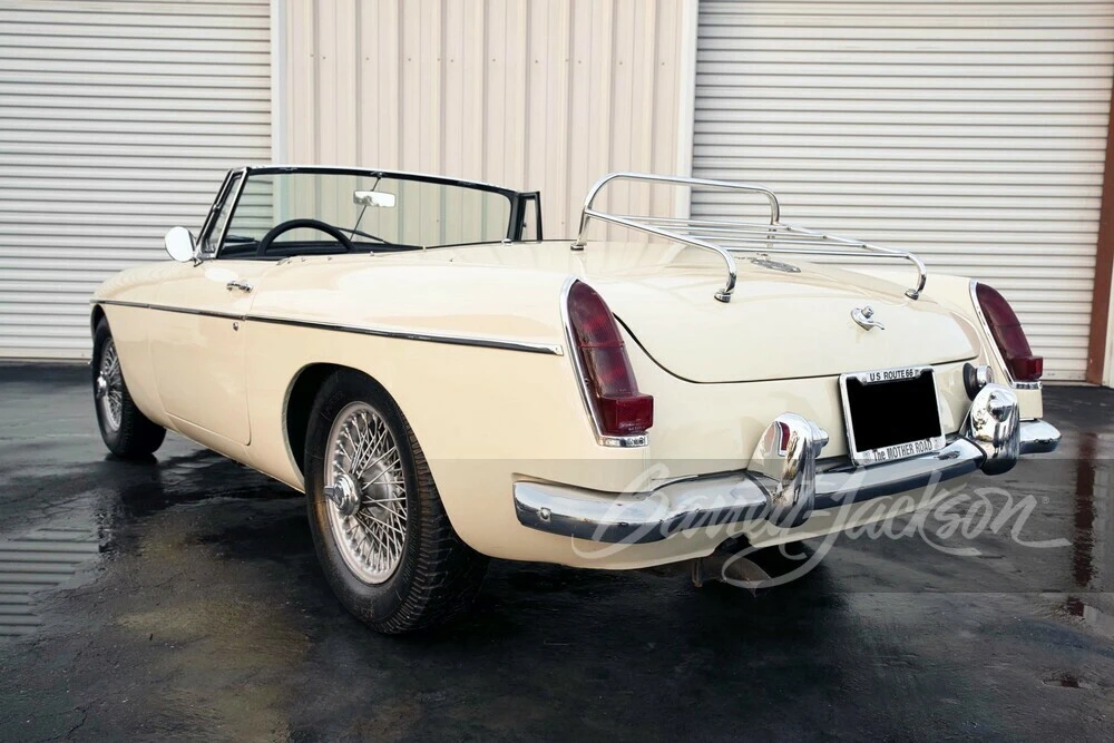 1966 MG MGB Roadster - Image 9 of 15