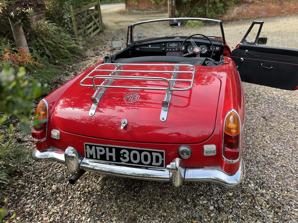 1966 MG MGB Roadster - Image 24 of 30
