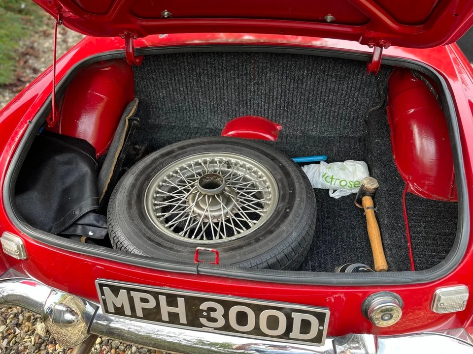 1966 MG MGB Roadster - Image 21 of 30