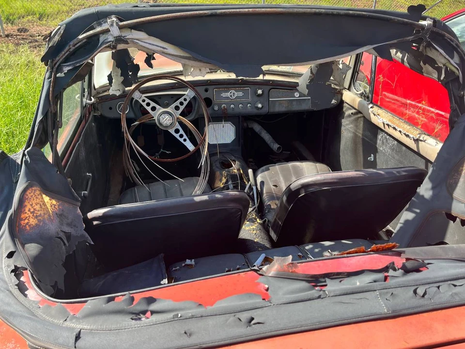 1966 MG MGB Roadster - Image 2 of 8