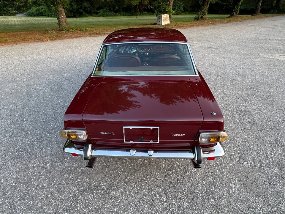 1966 Maserati Mexico - Image 18 of 31