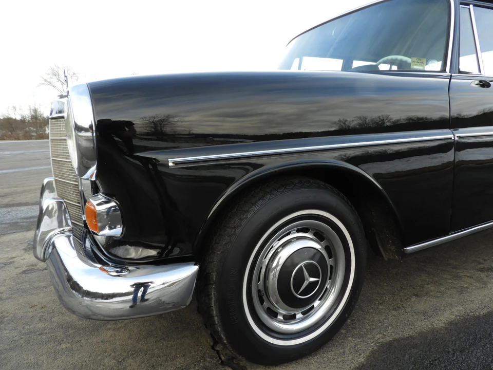 1966 Mercedes-Benz W110 - Image 28 of 31