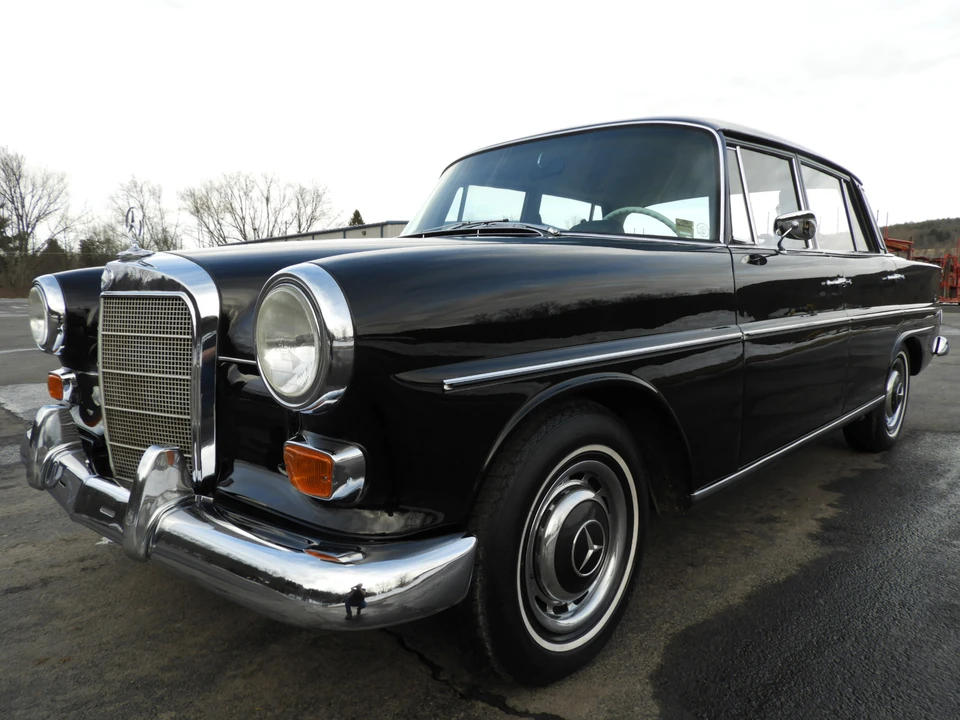 1966 Mercedes-Benz W110 - Image 27 of 31