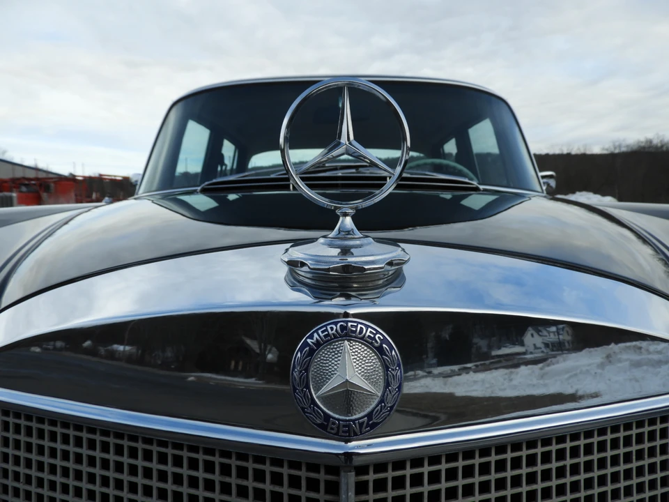 1966 Mercedes-Benz W110 - Image 18 of 31