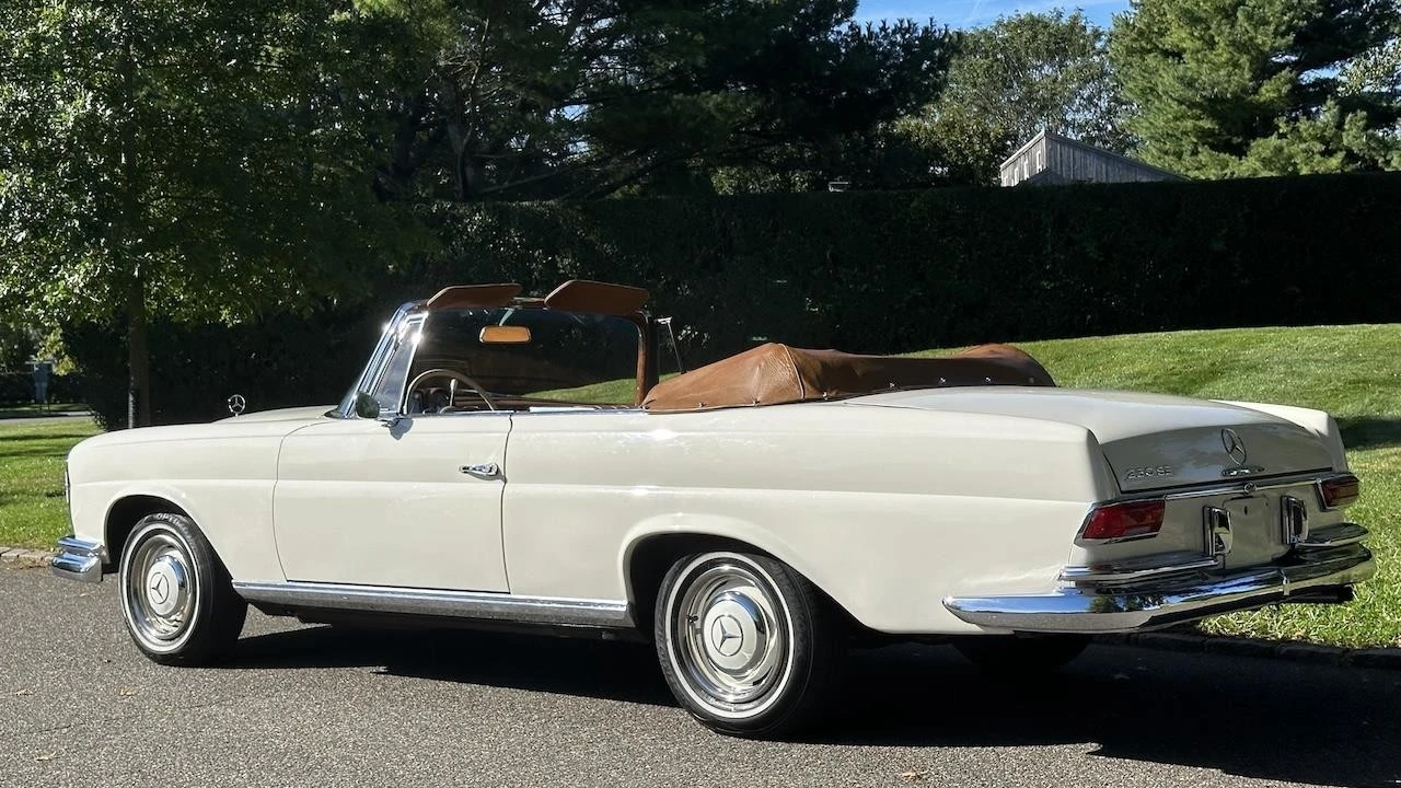 1966 Mercedes-Benz W110 - Image 18 of 21