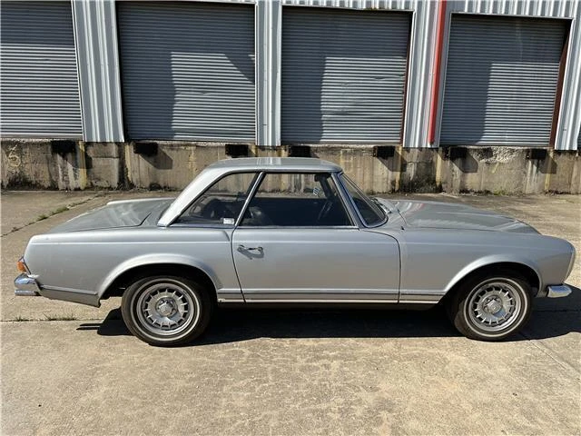 1966 Mercedes-Benz W110 - Image 5 of 12