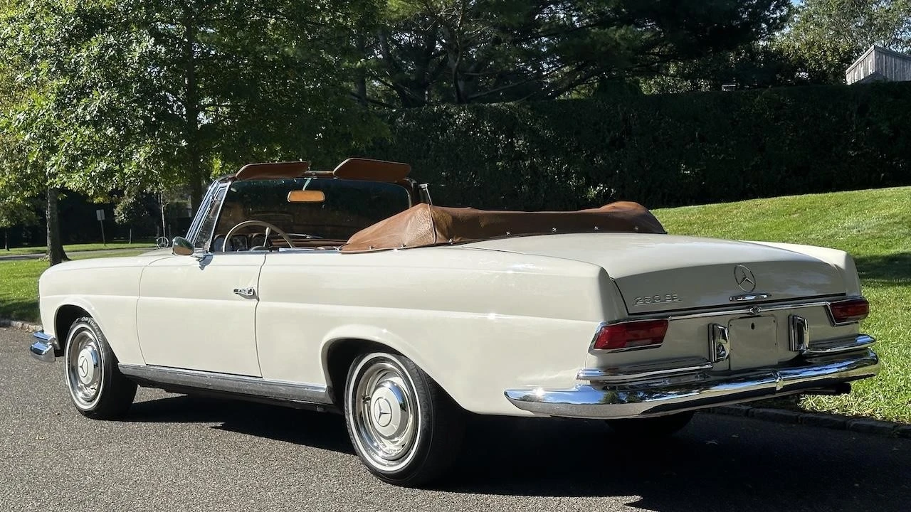 1966 Mercedes-Benz W110 - Image 17 of 21