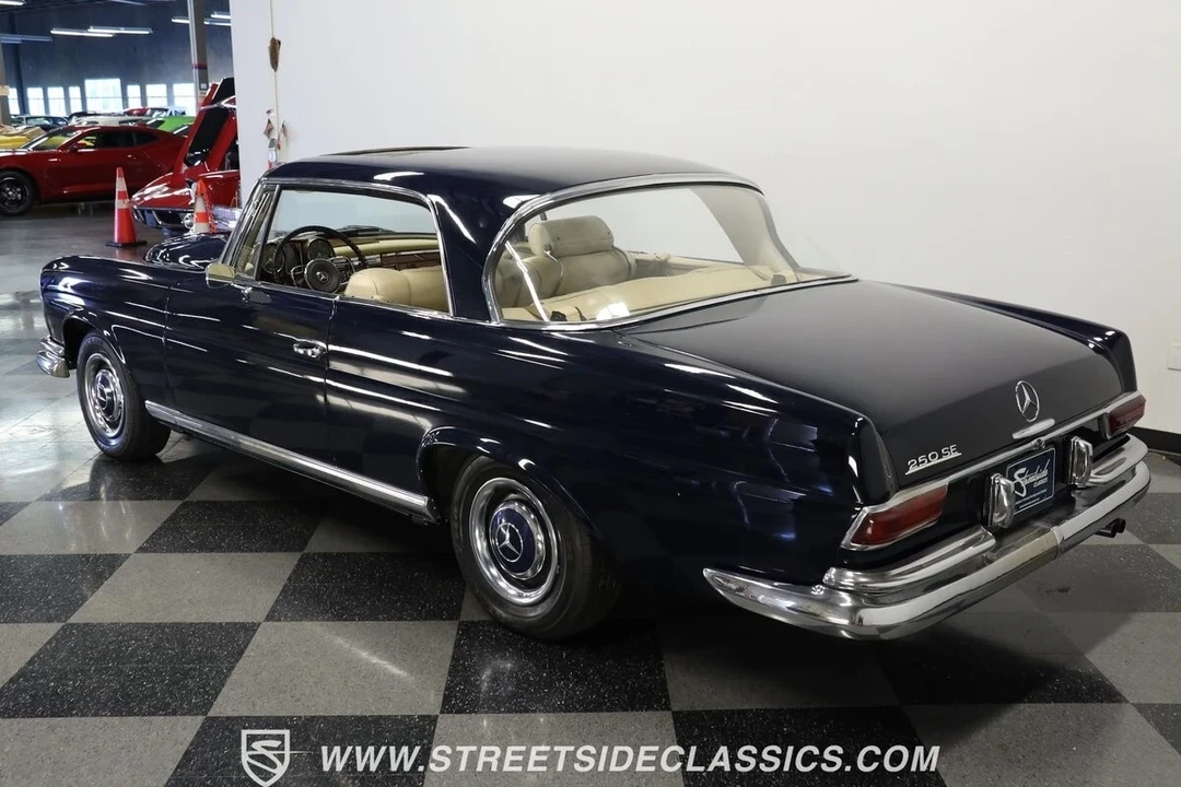 1966 Mercedes-Benz W110 - Image 7 of 21