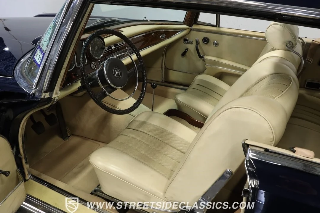 1966 Mercedes-Benz W110 - Image 5 of 21