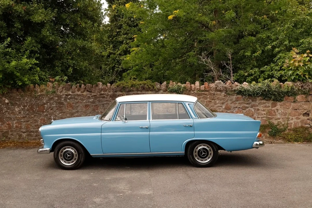1966 Mercedes-Benz W110 - Image 6 of 31