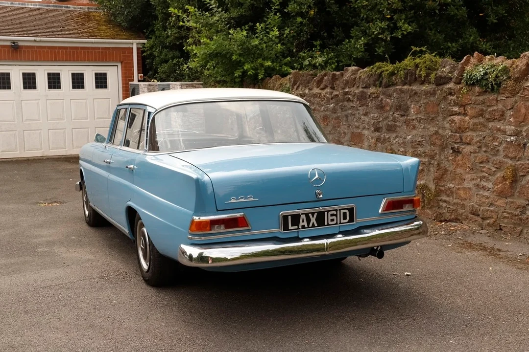 1966 Mercedes-Benz W110 - Image 20 of 31