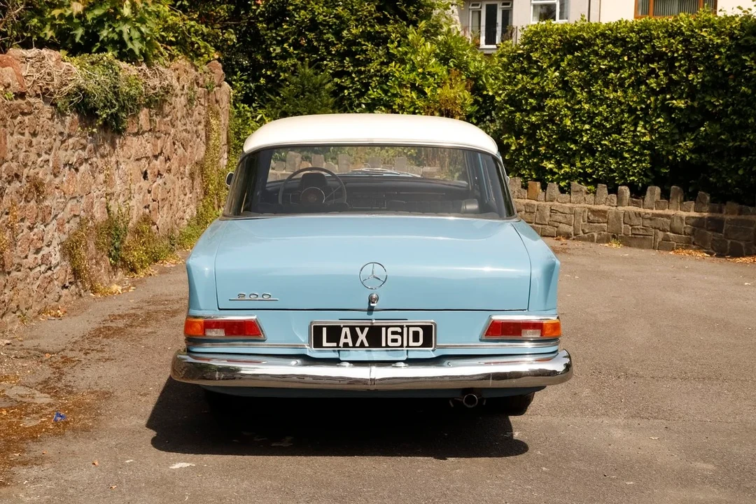 1966 Mercedes-Benz W110 - Image 22 of 31
