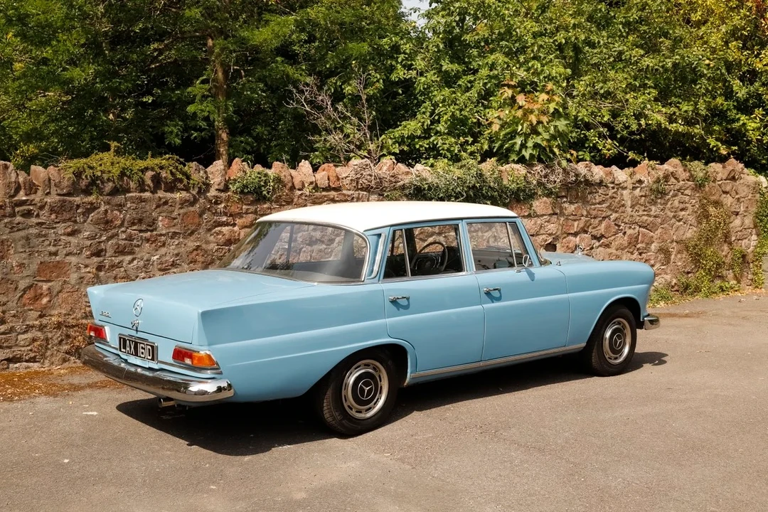 1966 Mercedes-Benz W110 - Image 25 of 31