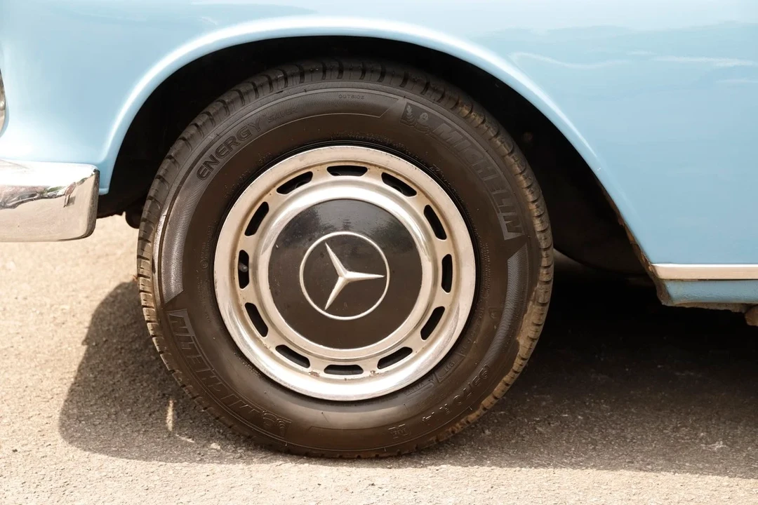 1966 Mercedes-Benz W110 - Image 30 of 31
