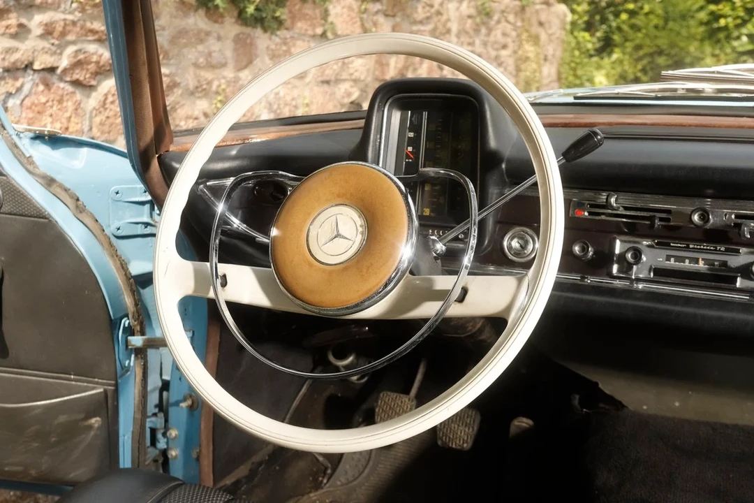 1966 Mercedes-Benz W110 - Image 7 of 31