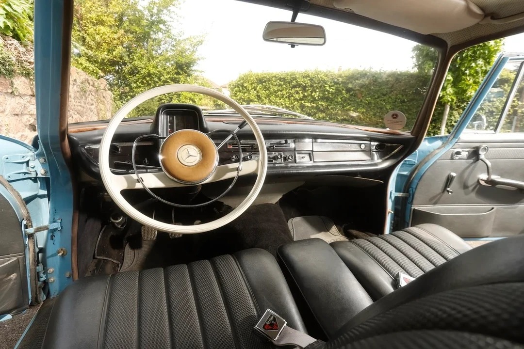 1966 Mercedes-Benz W110 - Image 9 of 31