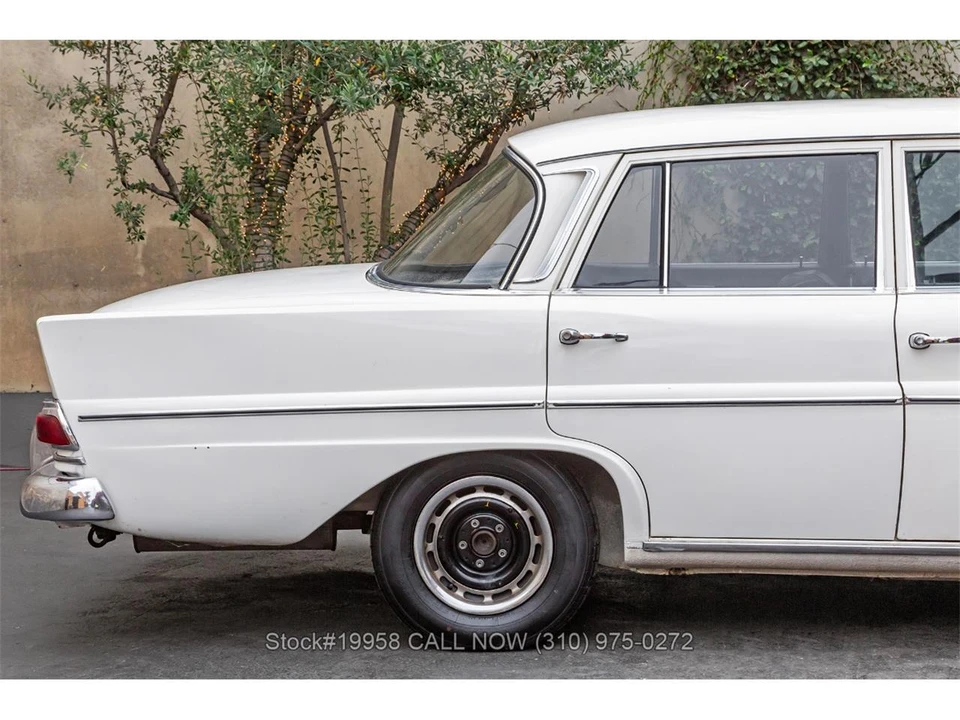 1966 Mercedes-Benz W110 - Image 11 of 31
