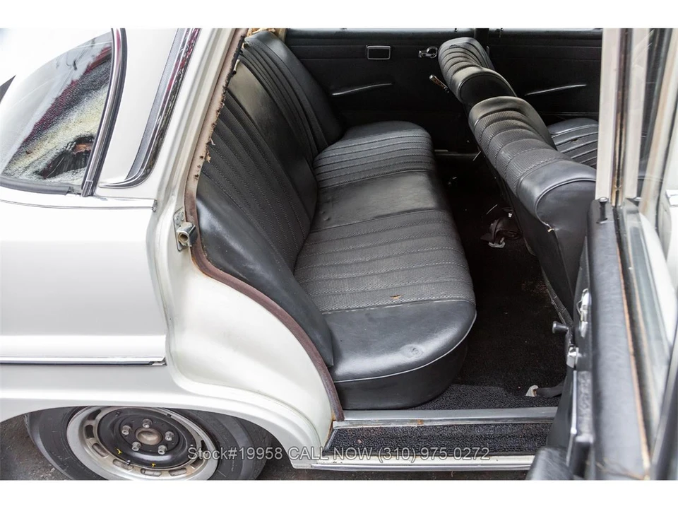 1966 Mercedes-Benz W110 - Image 21 of 31