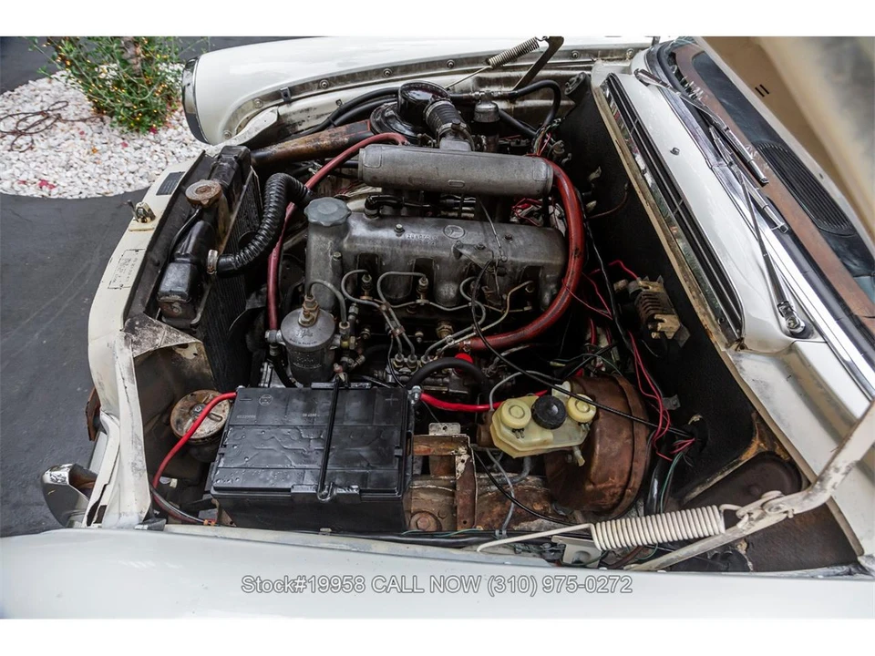1966 Mercedes-Benz W110 - Image 30 of 31