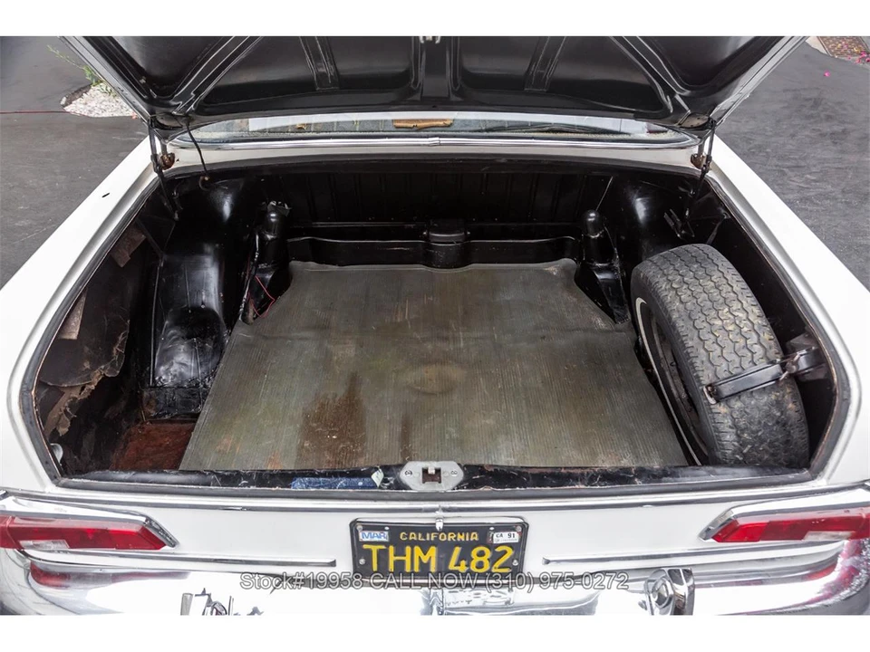 1966 Mercedes-Benz W110 - Image 26 of 31