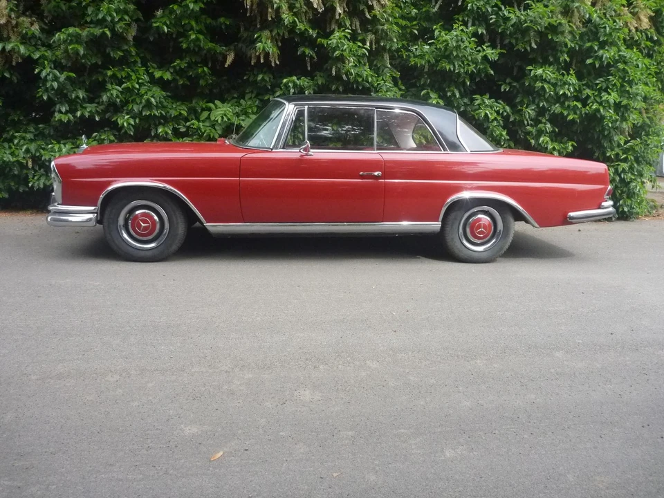 1966 Mercedes-Benz W111 Coupe - Image 12 of 31