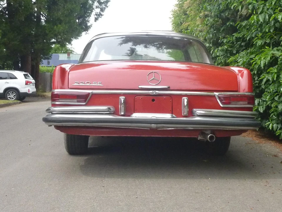 1966 Mercedes-Benz W111 Coupe - Image 8 of 31