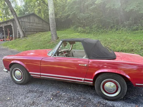 1966 Mercedes-Benz 230 SL