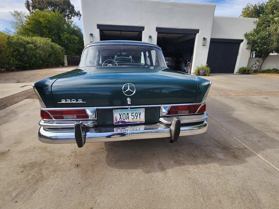 1966 Mercedes-Benz W111 Sedan - Image 11 of 31