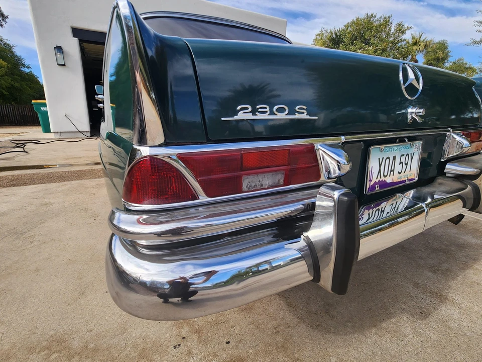 1966 Mercedes-Benz W111 Sedan - Image 24 of 31