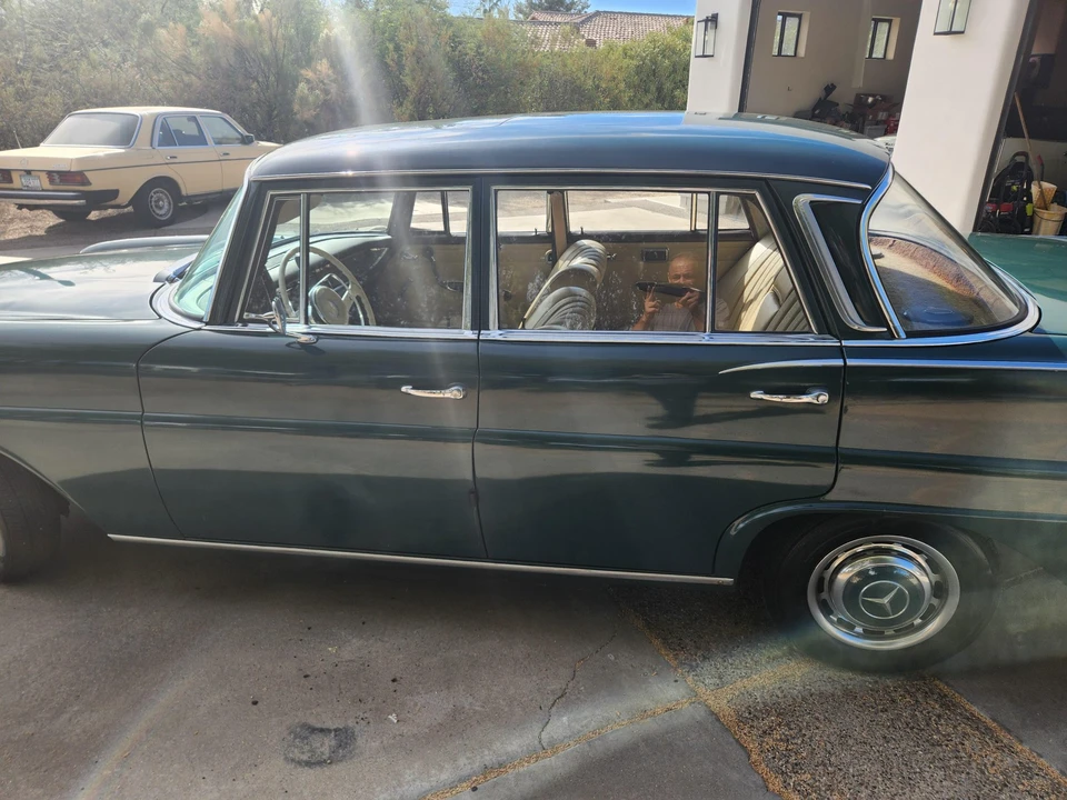 1966 Mercedes-Benz W111 Sedan - Image 21 of 31