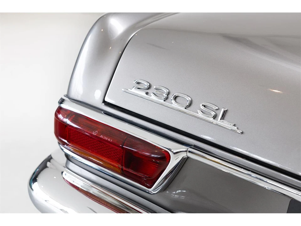 1966 Mercedes-Benz W113 SL-Class - Image 28 of 31