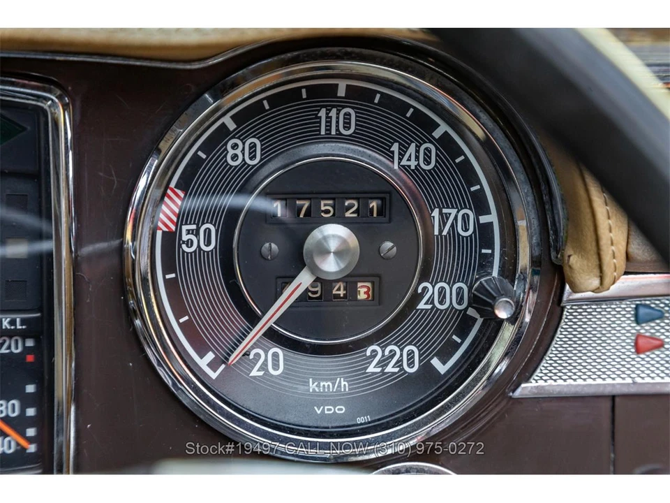 1966 Mercedes-Benz W113 SL-Class - Image 30 of 31