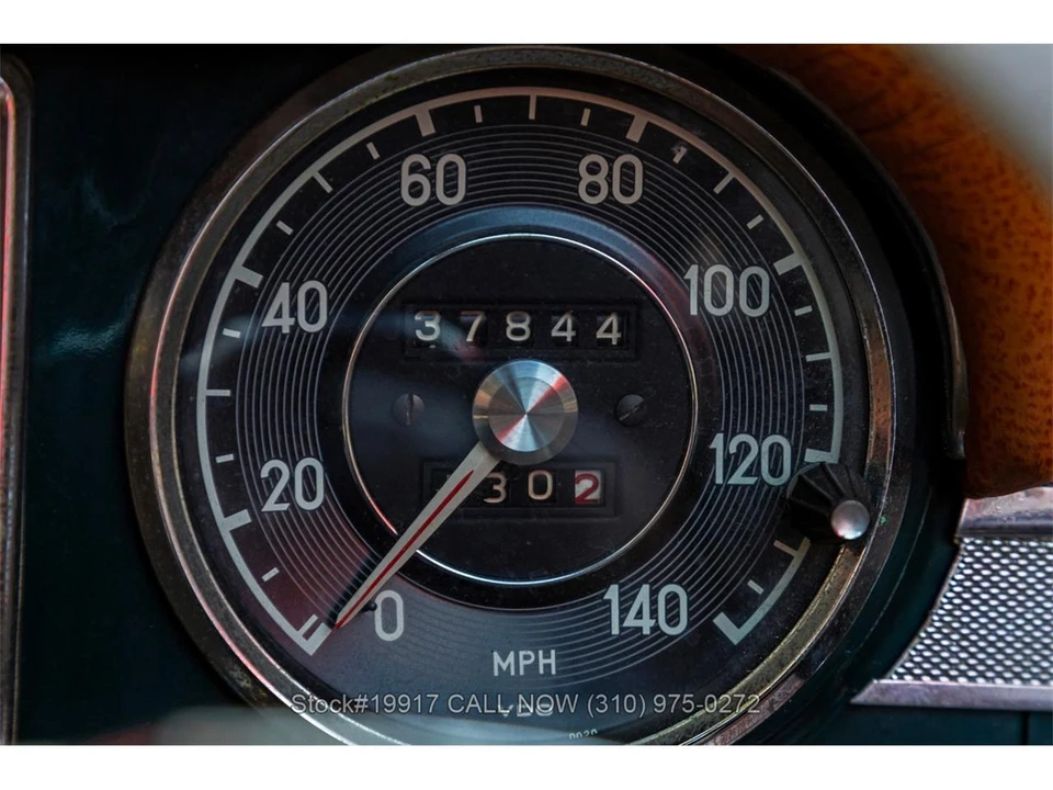 1966 Mercedes-Benz W113 SL-Class - Image 30 of 31