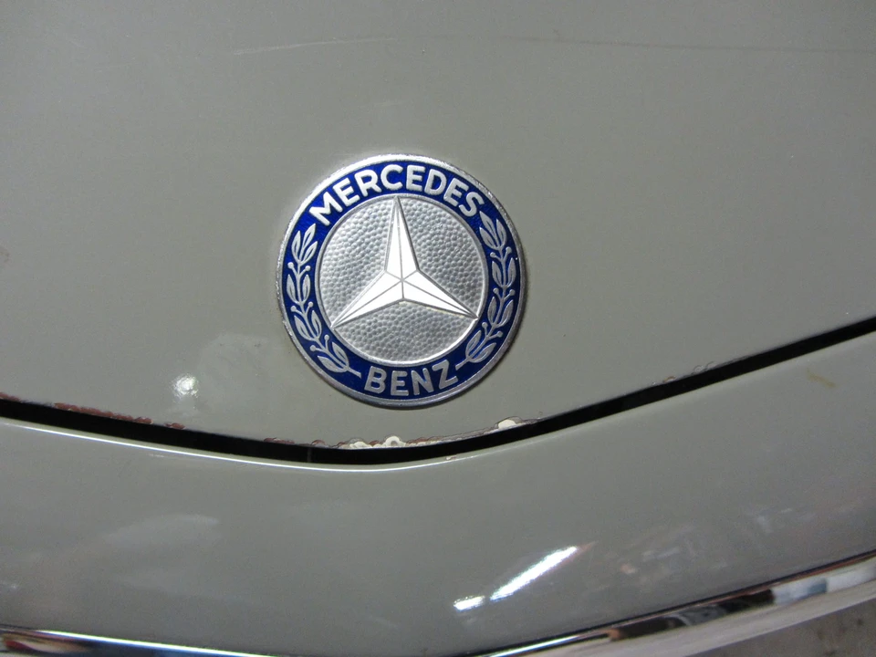 1966 Mercedes-Benz W113 SL-Class - Image 30 of 31