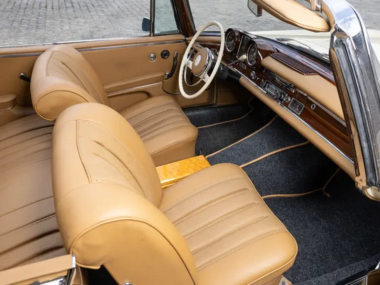 1966 Mercedes-Benz W111 Cabriolet - Image 25 of 31