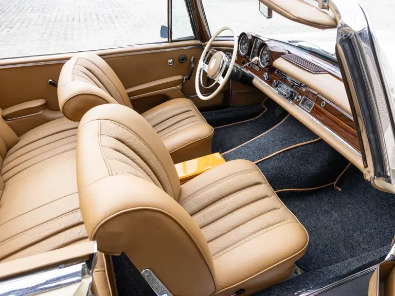 1966 Mercedes-Benz W111 Cabriolet - Image 31 of 31