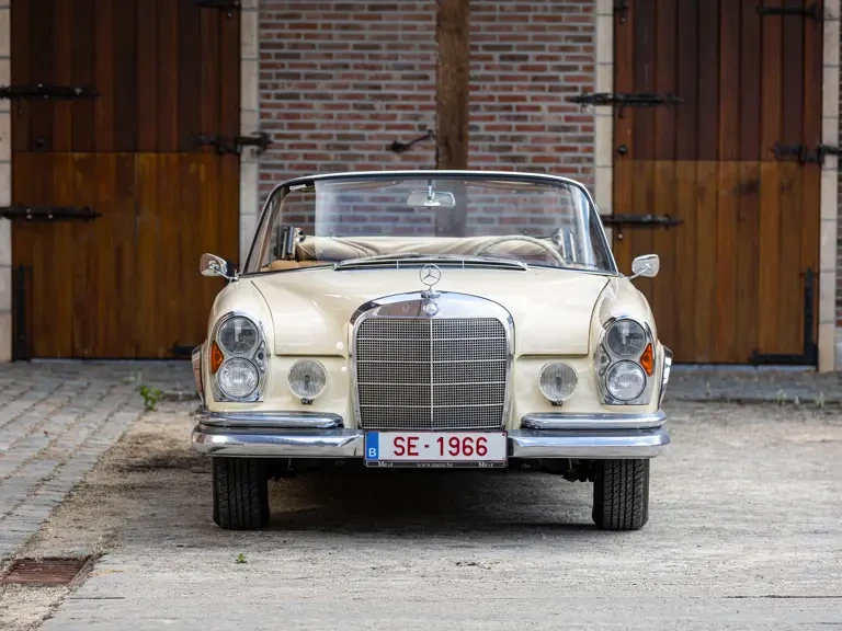 1966 Mercedes-Benz W111 Cabriolet - Image 9 of 31