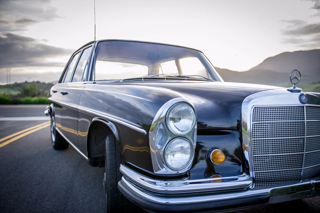 1966 Mercedes-Benz W108 & W109 - Image 13 of 31