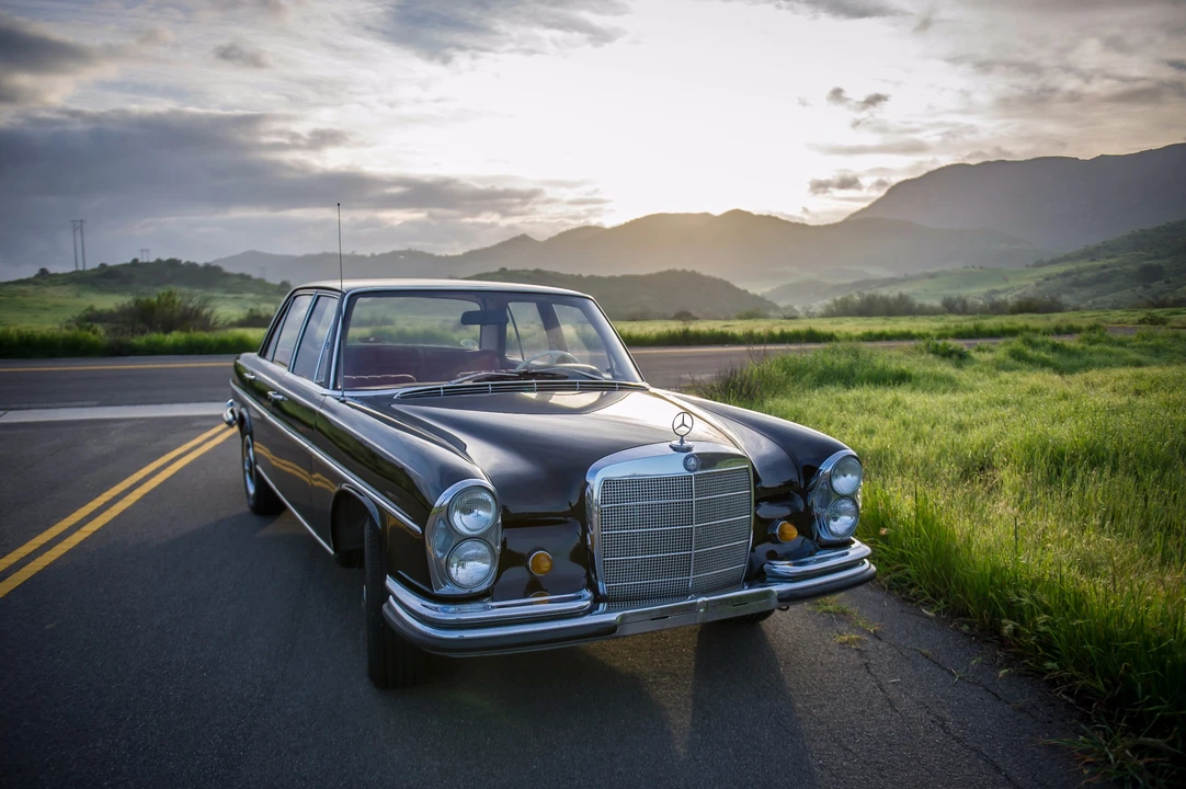 1966 Mercedes-Benz W108 & W109 - Image 4 of 31