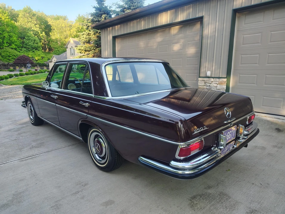 1966 Mercedes-Benz W108 & W109 - Image 12 of 31