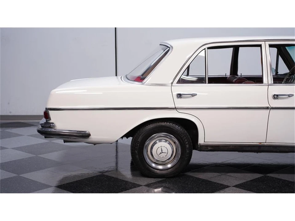 1966 Mercedes-Benz W108 & W109 - Image 23 of 31