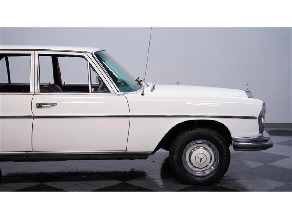 1966 Mercedes-Benz W108 & W109 - Image 24 of 31