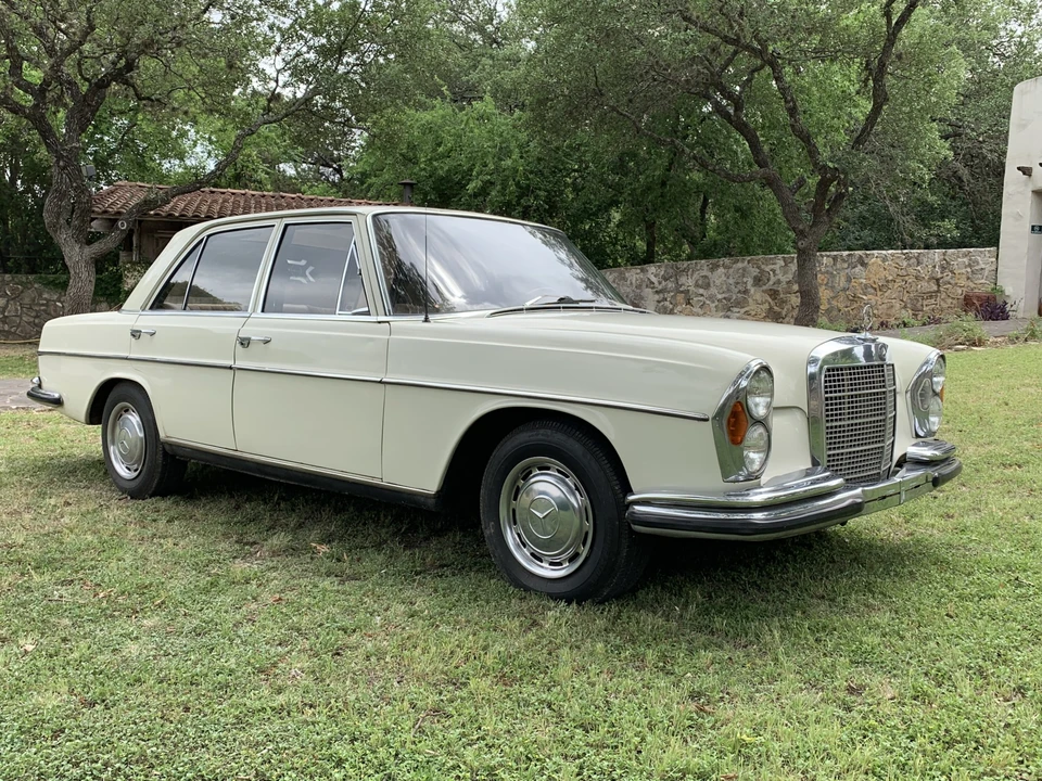 1966 Mercedes-Benz W108 & W109 - Image 16 of 31
