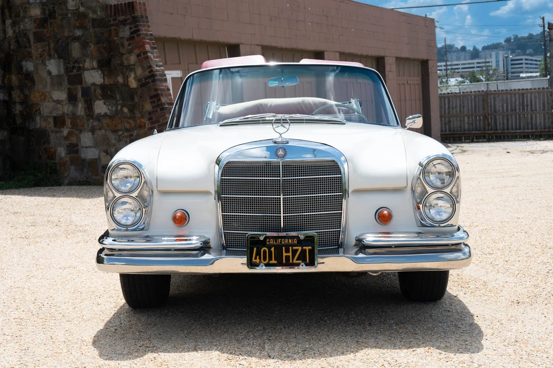 1966 Mercedes-Benz W111 Cabriolet - Image 9 of 31