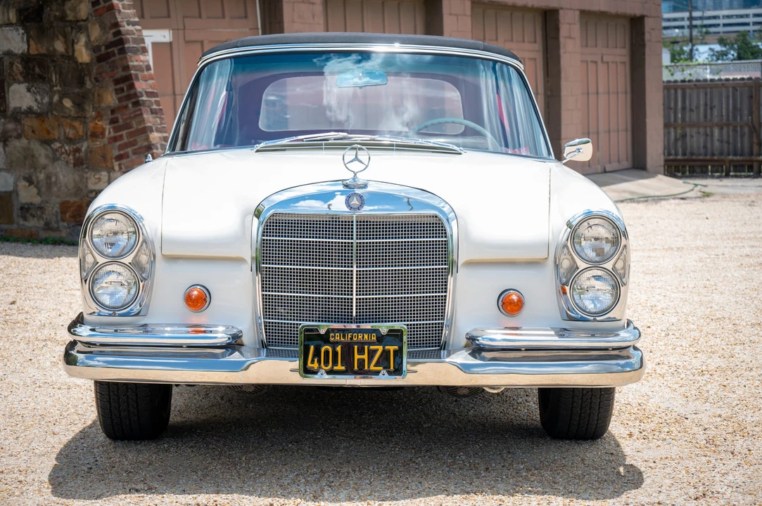 1966 Mercedes-Benz W111 Cabriolet - Image 19 of 31