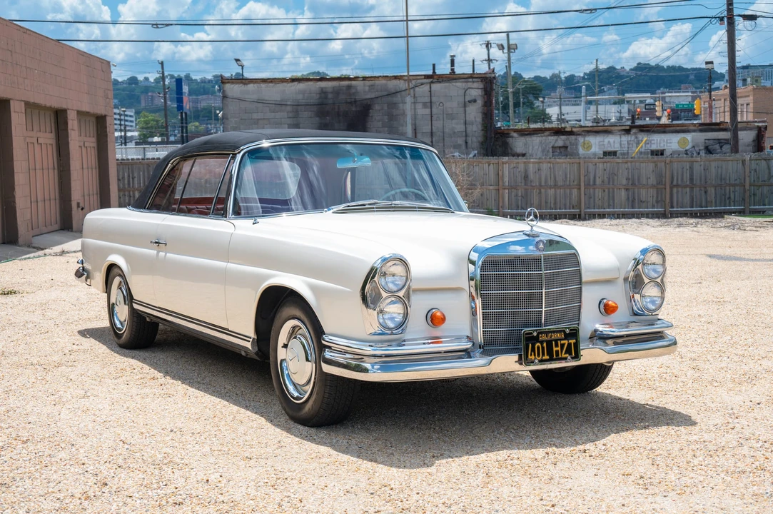1966 Mercedes-Benz W111 Cabriolet - Image 18 of 31